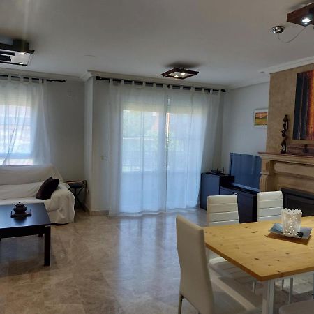 Chalet Urbano En Salamanca Santa Marta de Tormes Exteriér fotografie